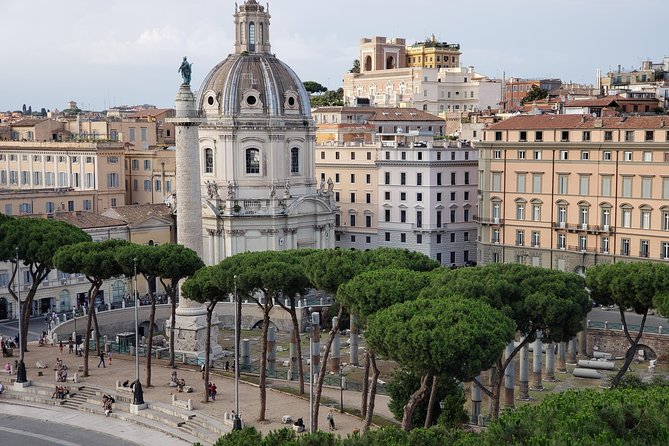Guided Walking Tour of Rome: Top Sights & Baroque Treasures - Piazza Navona finish: baroque fountains plus dinner momentum