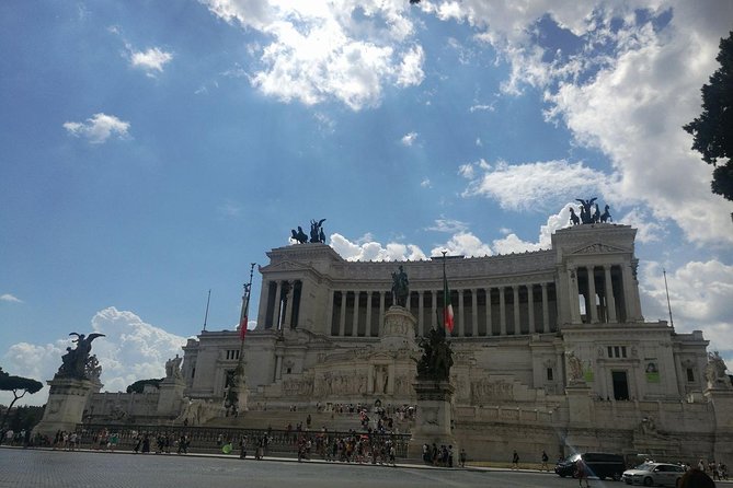 Half Day Tour of Rome - Your driver in the car: English commentary with real-world limits
