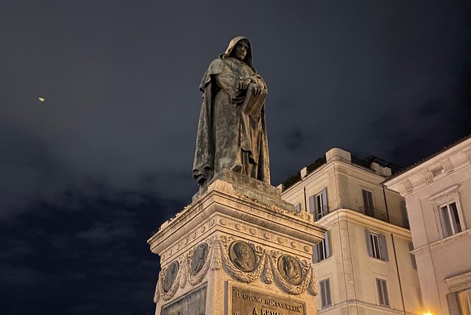 Haunted Rome: Eternal City Night Walking Tour - Campo de Fiori to Piazza Farnese, where the story starts