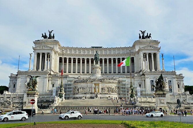 Historical Walking Tour in Rome City Center with Hidden Gems - Sant’Ignazio di Loyola: Optical Illusions That Make Baroque Click