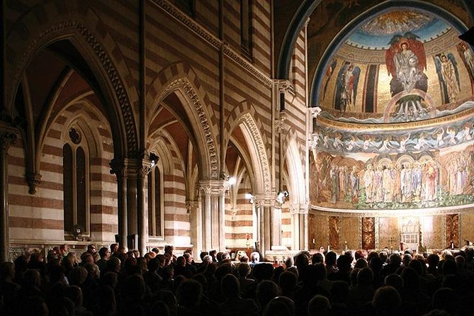 I Virtuosi dell'opera di Roma: La Traviata at St. Paul Within the Walls - Your seats: visibility is the real decision