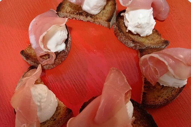 Ice cream workshop with tasting and gluten free aperitif - Criollo Il Bistrot Del Gelato, plus what 2 hours really means