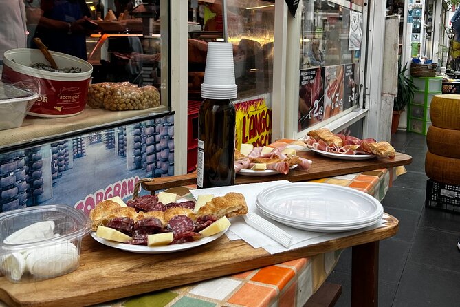 Lip smacking Rome Food Tour Experience in a Golf cart - Stop 1: Trastevere and the Market-Eats Feel