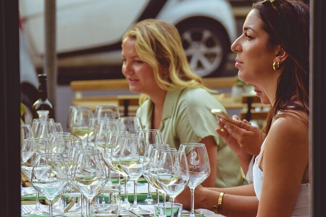Local Wine Tasting - The sommelier teaching style: history, regions, and natural wine talk