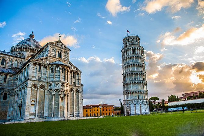 Lucca and Pisa Day Tour from Rome - Key things that make this day trip work