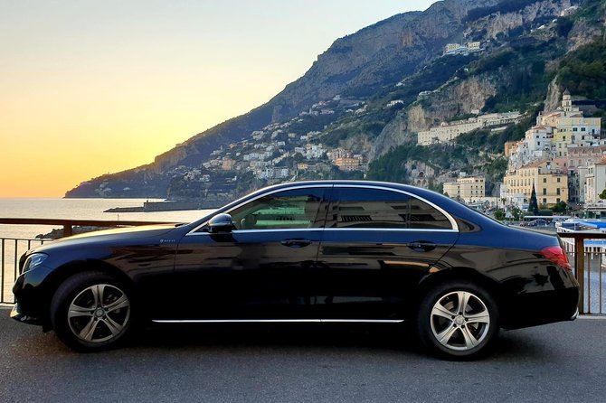 Luxury Private Transfer Rome Center to Fiumicino Airport - Luxury Comfort on the Drive: WiFi, Water, and Clean Rides