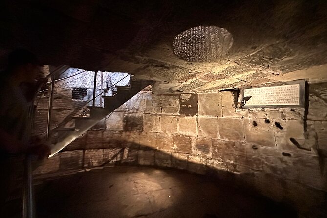 Mamertine Prison and Catacombs small group tour with driver - Practical tips so your afternoon stays smooth
