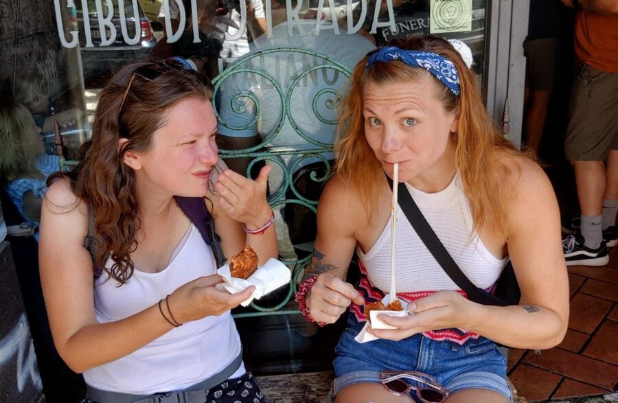 No Diet Club - Unique local Food Tour in Rome! (Trastevere) - What “small group” changes for your day