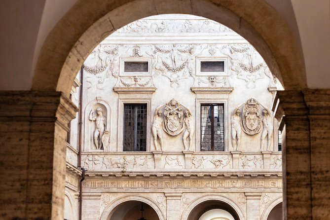 Off the Beaten Track in Rome: Rione VI Parione Private Tour - Ponte Sant’Angelo: what you see and why the bridge feels Roman