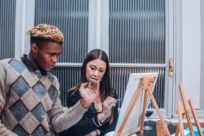 Paint & Sip in a 17th-Century Palazzo with Wine & Pizza - Wine and pizza: why the class feels Roman and not stiff