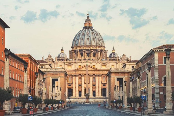 Papal Audience Experience with Pope Leo XIV - What a Papal Audience with Pope Leo XIV is actually like