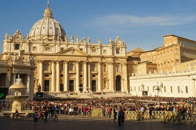Papal Audience Experience with Pope Leo XIV - Languages in the audience, and what to listen for