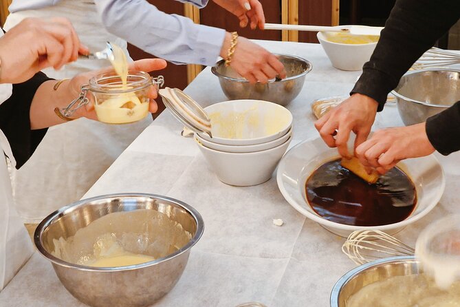 Pasta and Tiramisu Cooking Class in Rome, Piazza Navona - Group size, language, and who this class is best for