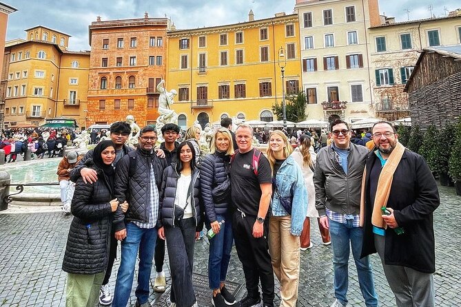 Piazza del Popolo and Historical Sights Walking Tour in Rome - Pantheon: the Temple of all the gods, plus famous burials