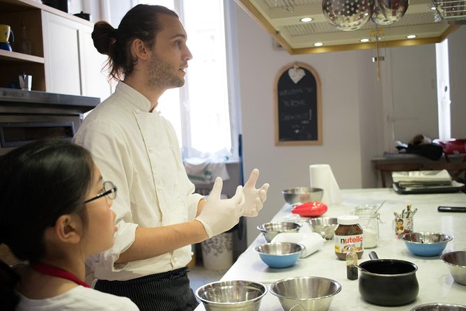 Pizza and Gelato Making Class in the Heart of Rome - The Dough Part: Kneading, Shaping, And Making Roman Pizza Choices
