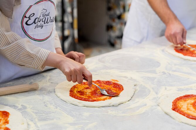 Pizza & Gelato Cooking Class in Rome, Hands-On Italian Experience - Where you meet, and how the class actually runs