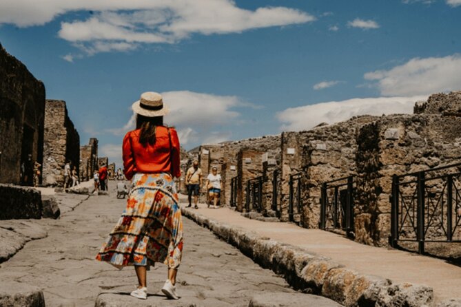 Pompeii Guided Tour with Train Included from Rome - Return trip to Rome, why clarity beats stress