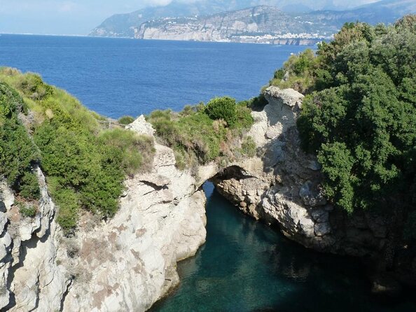 Positano & Amalfi Small Group Boat Tour from Rome with Fast Train - Price and Group Setup: What You’re Paying For