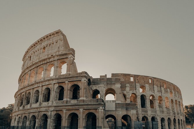 Private Colosseum Arena Tour with Expert Guide - all inclusive - Who should book this private Colosseum and Forum tour