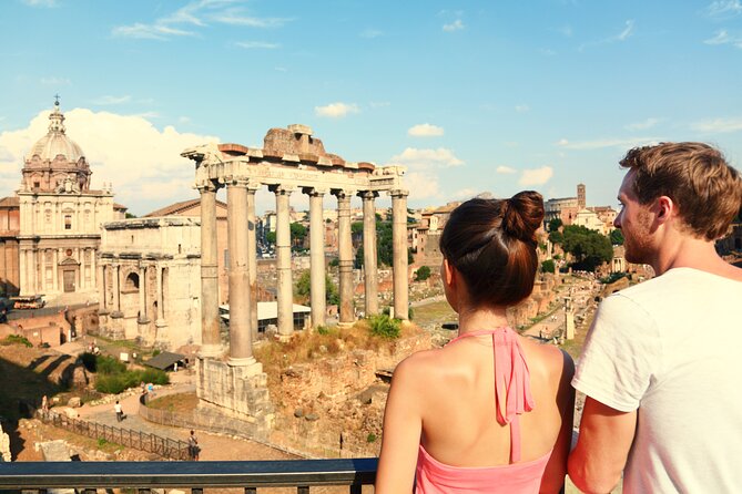 Private Colosseum, Roman Forum, and Palatine Hill Guided Tour - Guide quality is the real feature here