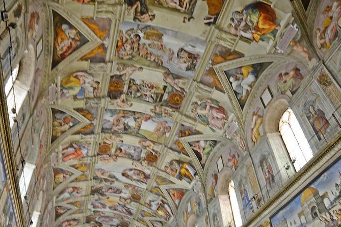 Private Day Tour in Rome with Driver - from Your Hotel - Spanish Steps and Fontana della Barcaccia: a small detour with a story