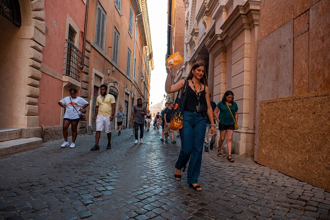 Private Evening Walk: Wonders of Rome in English or Spanish - Trevi Fountain: cultural stories that go beyond the throw