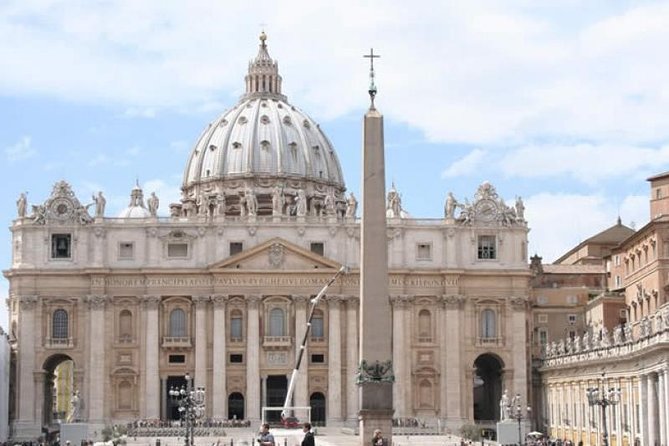 Private Experience: Sistine Chapel , Vatican Museums & St.Peters Basilica - Vatican Museums: Raphael Rooms and the Hall of Maps in 1 hour 10 minutes