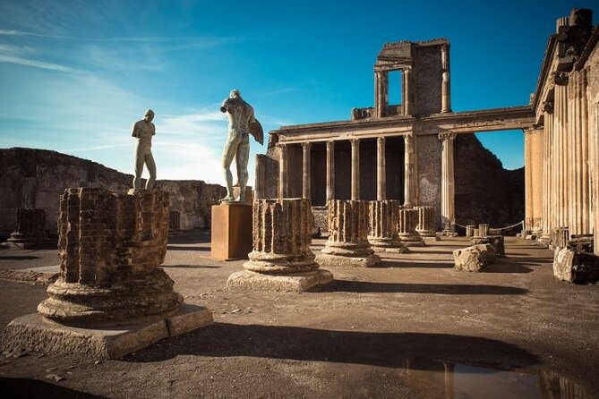 Private Guided Tour to Pompeii and Positano from Rome - Hotel pickup at 7:00 am, and the long-drive reality check