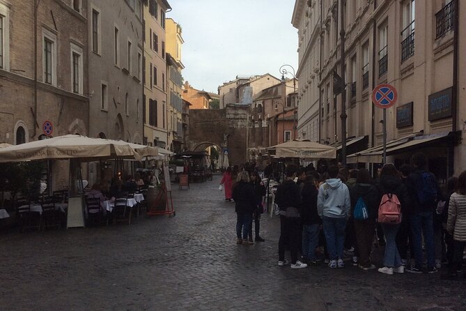 Private Jewish Ghetto Walk and The Influence in Roman Cuisine - Piazza Mattei: Bankers, Anecdotes, and Why Wealth Matters