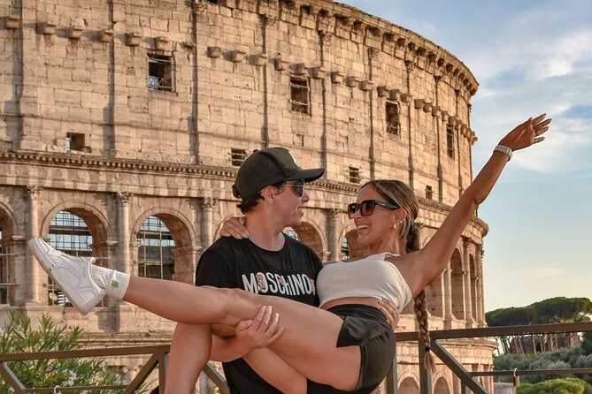 Private photo Tour in Rome - Piazza Venezia and the Altar of the Patria viewpoint stop