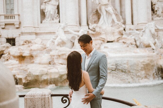 Private Photoshoot in Rome - Premium package (1.5 hours): Trevi Fountain first, then Pantheon, then Spanish Steps