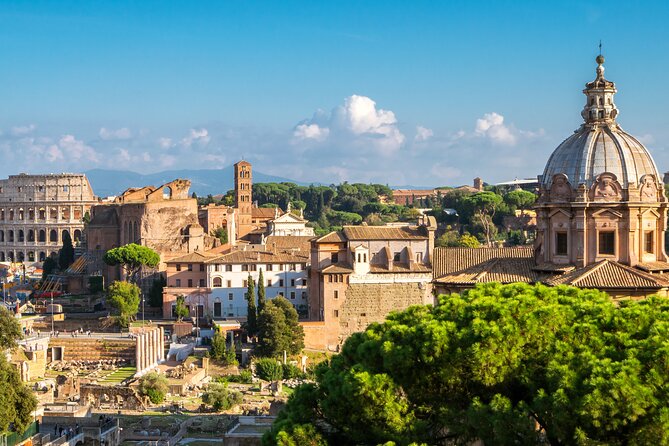 Private Piazza's, Fountains, Monuments & Basilicas Rome Golf Cart - Parco Savello on the Aventine Hill and the keyhole view