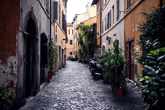 Private Rome Food Tour in the Historic Centre with 8+Tastings - Walking the Ancient Linkway, Built in the 2nd Century B.C.