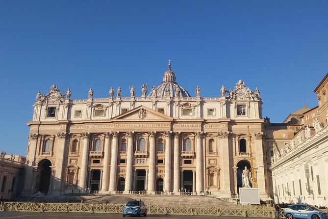 Private Sightseeing Tour of Rome and Vatican Museums with Your Driver - Piazza Venezia to the Pantheon area: views first, then the classics