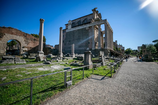 Private Tour of Colosseum & Ancient Rome Wonders - Piazza del Colosseo meeting point and how the route feels in real life