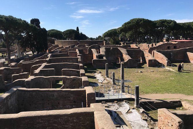 Private tour of Ostia, the ancient city harbor, by van with a PhD archaeologist - How long you actually have on site, and how to plan your day