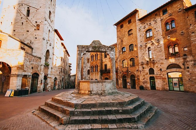Private Tour: Siena and San Gimignano Day Trip from Rome - Food and Tickets: What’s Included, What’s on You