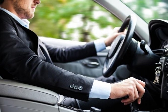 Private Transfer from Civitavecchia Port to Fiumicino Airport - Tour Option Available - Where to meet your driver at the port (so you do not waste time)