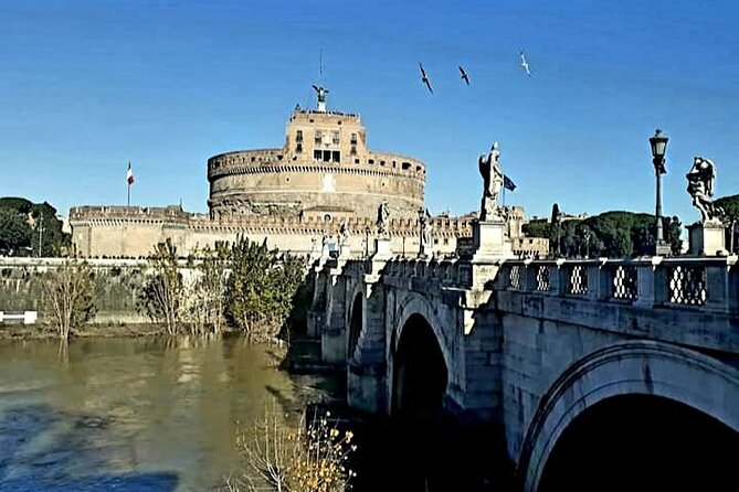 Private Transfer from the Port of Civitavecchia to Rome or Airport - Inside the Mercedes: Comfort, WiFi, and Water That You Notice