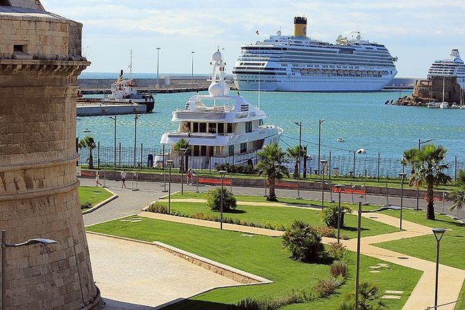 Private Transfer Rome-Civitavecchia Port or Civitavecchia-Rome - Door-to-dock service and the “right place” problem