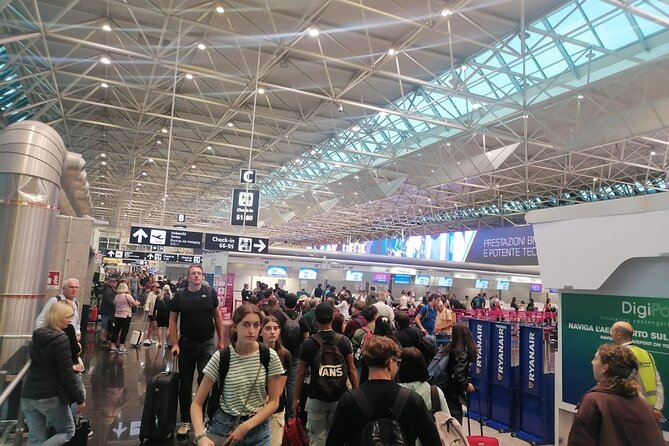 Private transport from Fiumicino Airport to Rome City or vice versa - Inside terminal meet and greet at FCO, what to expect
