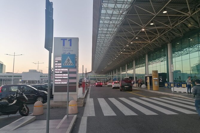 Private transport from Fiumicino Airport to Rome City or vice versa - Pricing and timing, is $69.69 per person worth it