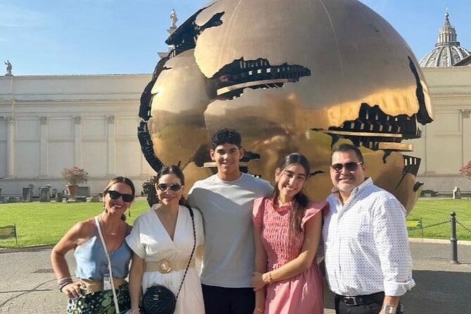 Private Vatican Experience - Your guide experience: what guides like Sarah, Sara, Daniella, and Franz bring