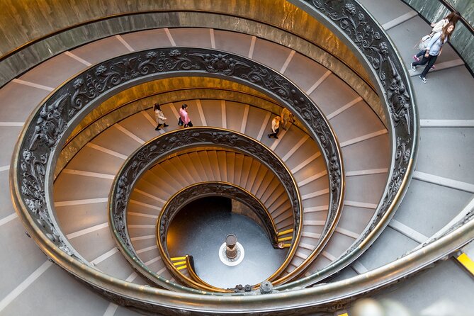 Private Vatican Museums & Sistine Chapel Skip-the-Line - Should you book this private Vatican Museums and Sistine Chapel tour?