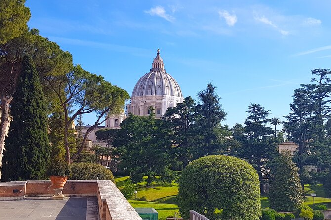 PRIVATE Vatican, Sistine Chapel & St. Peter's Basilica (shortcut) - Galleria delle Carte Geografiche: a map gallery you’ll actually remember