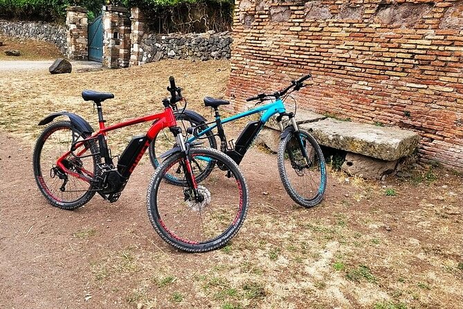 Quality E-Bike Rental in Rome - Battery life, tires, and comfort: the details that decide if it is fun or exhausting