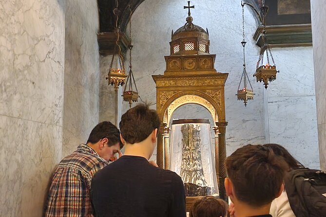 Relics from Passion of the Christ Tour in Rome - What to expect on the day, and how to plan around it