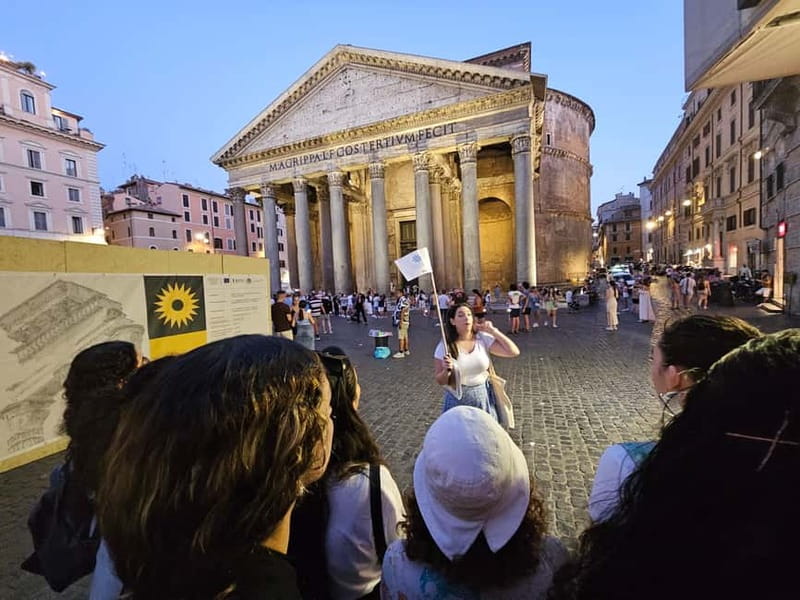 Roamin’ Around Rome Guided Tour - Pantheon in sight: why the night viewing feels different