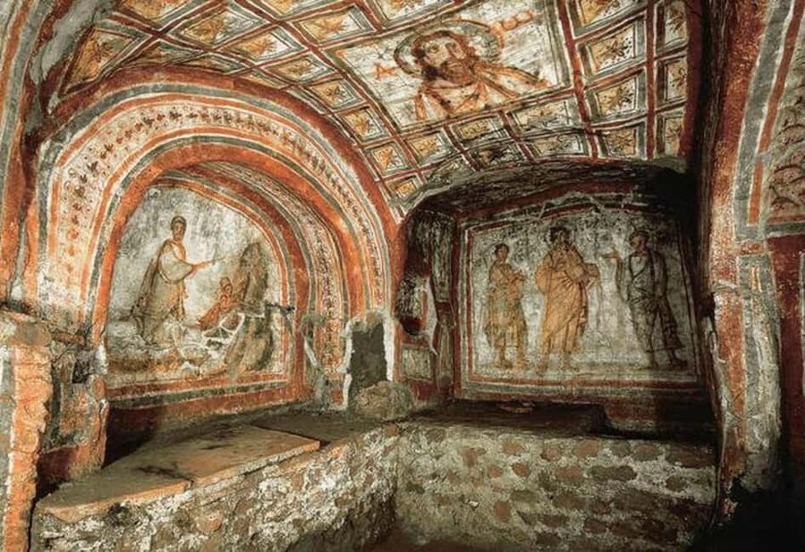 Roma: DELUXE Appian Way Bike Tour, Catacombs Visit & Lunch - Guides make the difference, especially on a history-heavy route