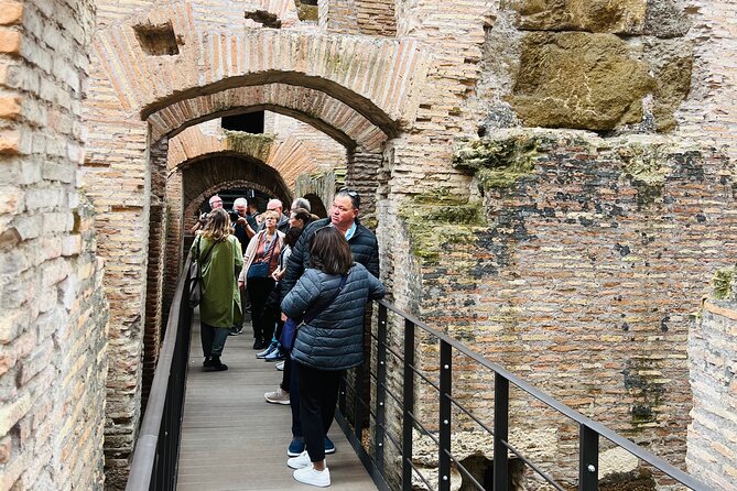 Roman Forum and Palatine Hill Experience - Stop 2: Palatine Hill viewpoints and the emperor neighborhood feel